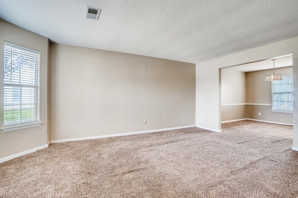 2176 Trickle Creek Ct, Decatur GA  30035-2524 exterior