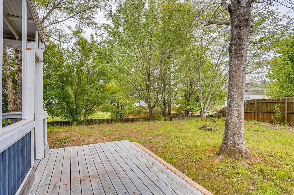 2176 Trickle Creek Ct, Decatur GA  30035-2524 exterior