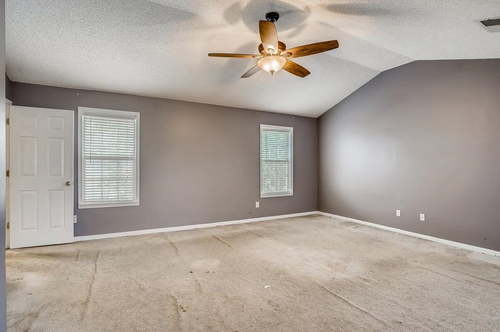 2176 Trickle Creek Ct, Decatur GA  30035-2524 exterior