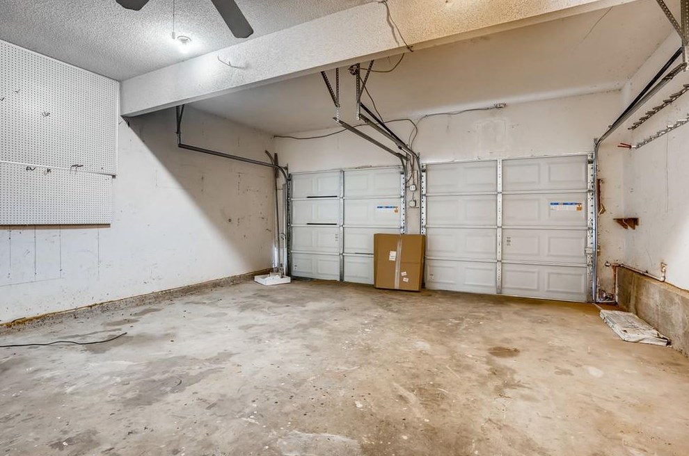 2176 Trickle Creek Ct, Decatur GA  30035-2524 exterior