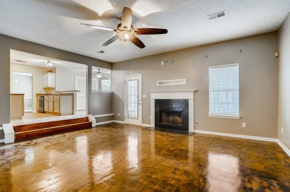 2176 Trickle Creek Ct, Decatur GA  30035-2524 exterior