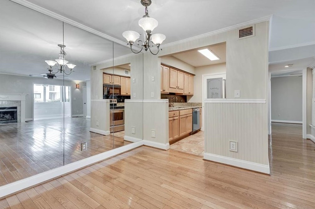 1204 Wingate Way, Atlanta GA  30350-4947 exterior