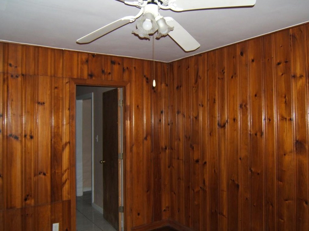 1333 Peachcrest Rd, Decatur GA  30032-2505 exterior