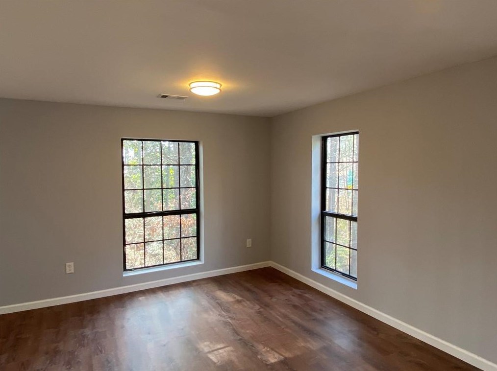 3206 Pine Heights Dr, Atlanta GA  30324-2872 exterior
