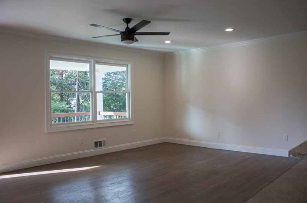 2352 Woodcastle Ln, Atlanta GA  30316-3708 exterior