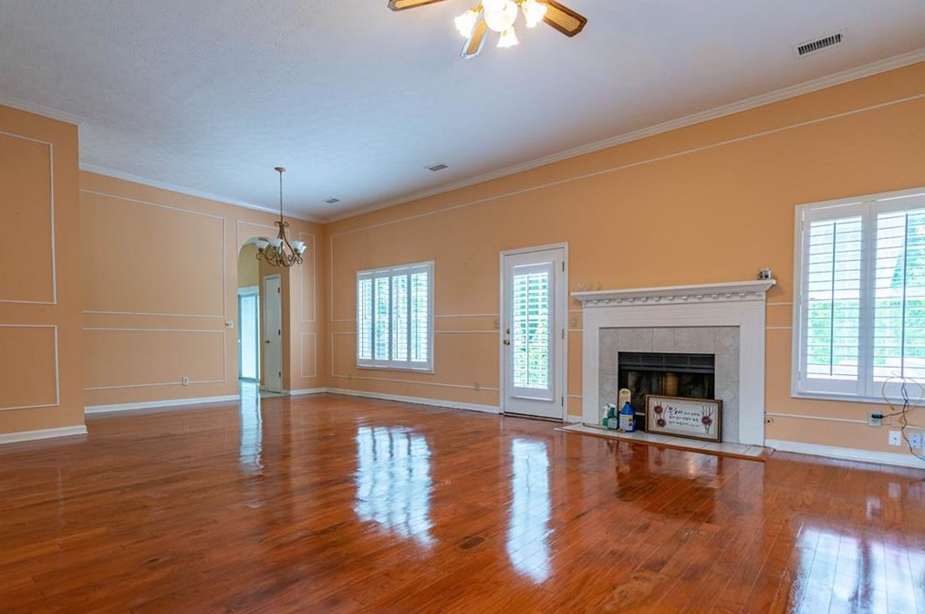 1424 Luther Way, Lawrenceville GA  30043-5850 exterior