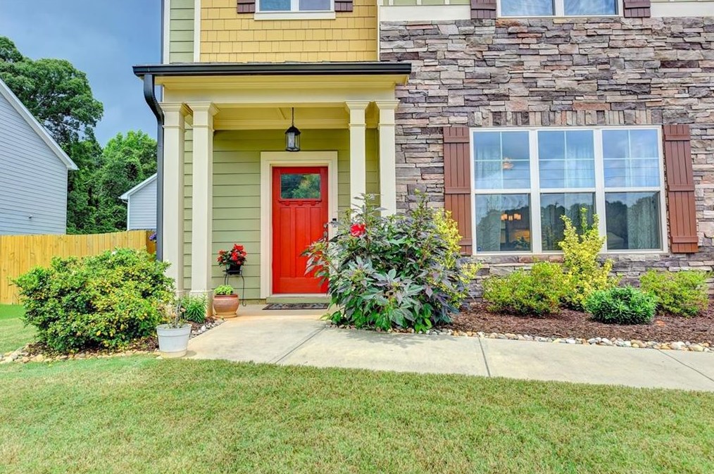 2688 Tilson Rd, Decatur GA  30032-0056 exterior