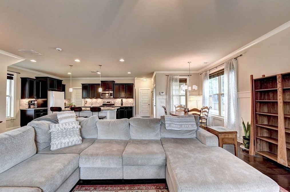 2688 Tilson Rd, Decatur GA  30032-0056 exterior