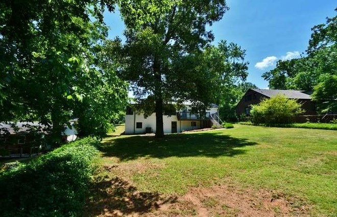 670 Crestview Ter, Gainesville GA  30501-3110 exterior