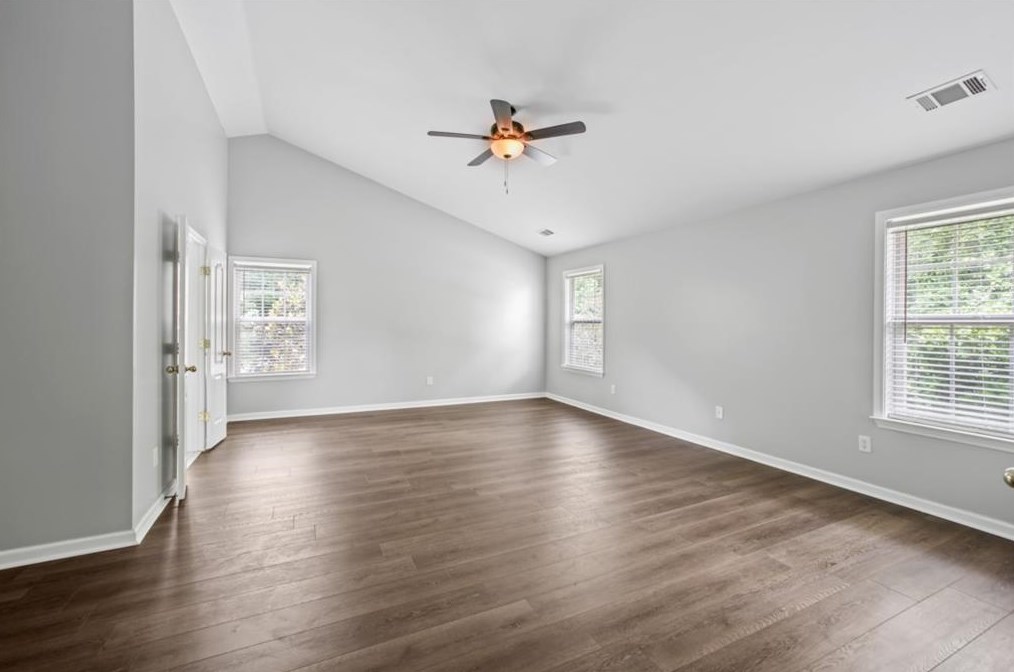 660 Beckenham Walk Dr, Dacula GA  30019-6735 exterior