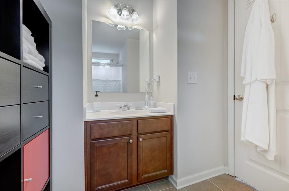 1316 Kingston Trl, Decatur GA  30033-3257 exterior