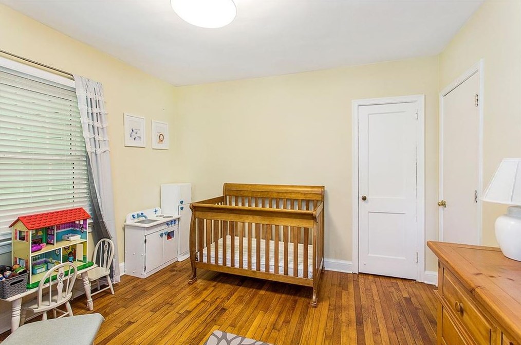 1363 Fenway Cir, Decatur GA  30030-4521 exterior