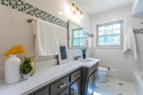 3067 Mount Olive Dr, Decatur GA  30033-3027 exterior