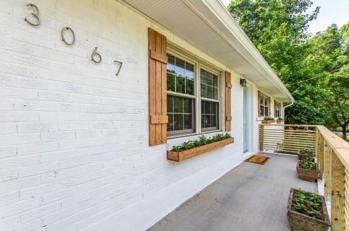 3067 Mount Olive Dr, Decatur GA  30033-3027 exterior