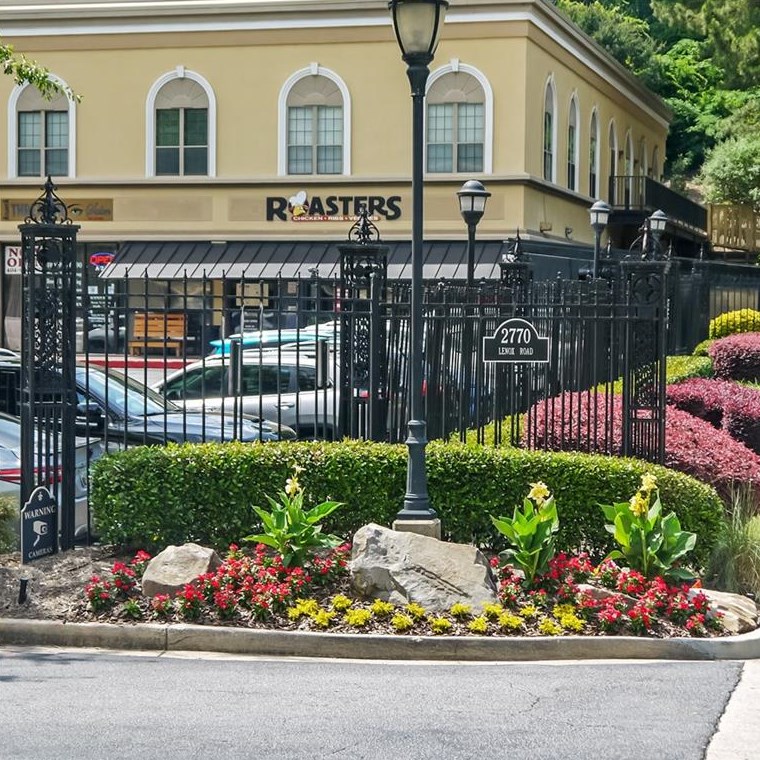 1307 Pine Heights Dr, Atlanta GA  30324-2838 exterior