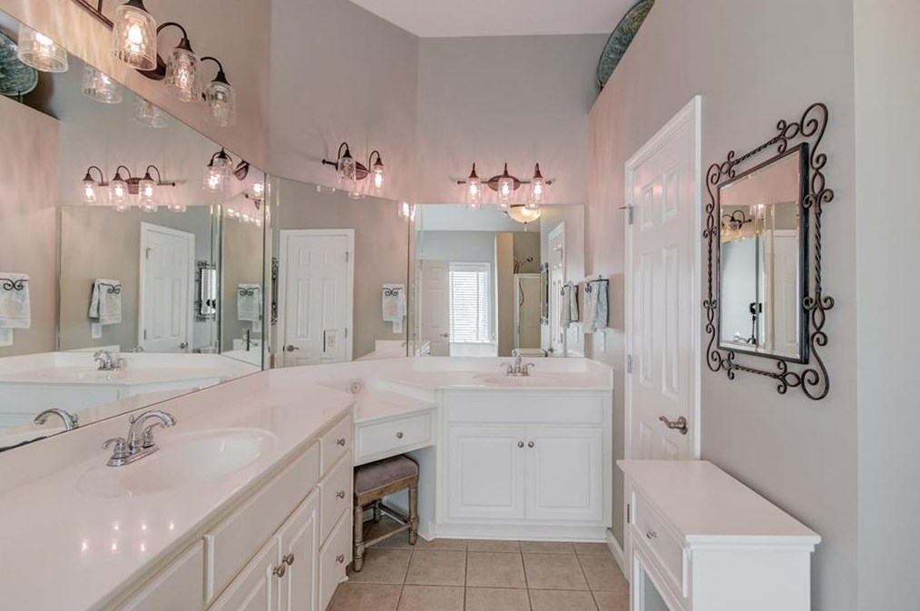 747 Bentleaf Dr, Dallas GA  30132-1135 exterior