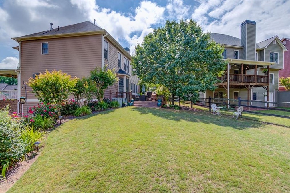 747 Bentleaf Dr, Dallas GA  30132-1135 exterior