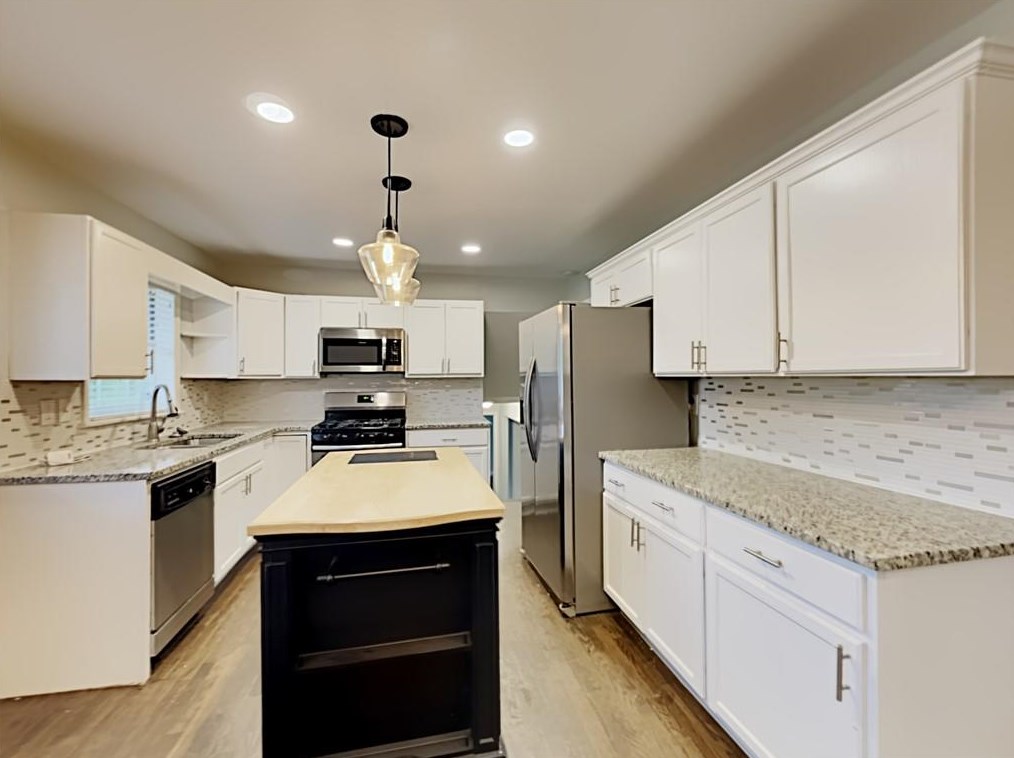 3788 Brookcrest Cir, Decatur GA  30032-3811 exterior