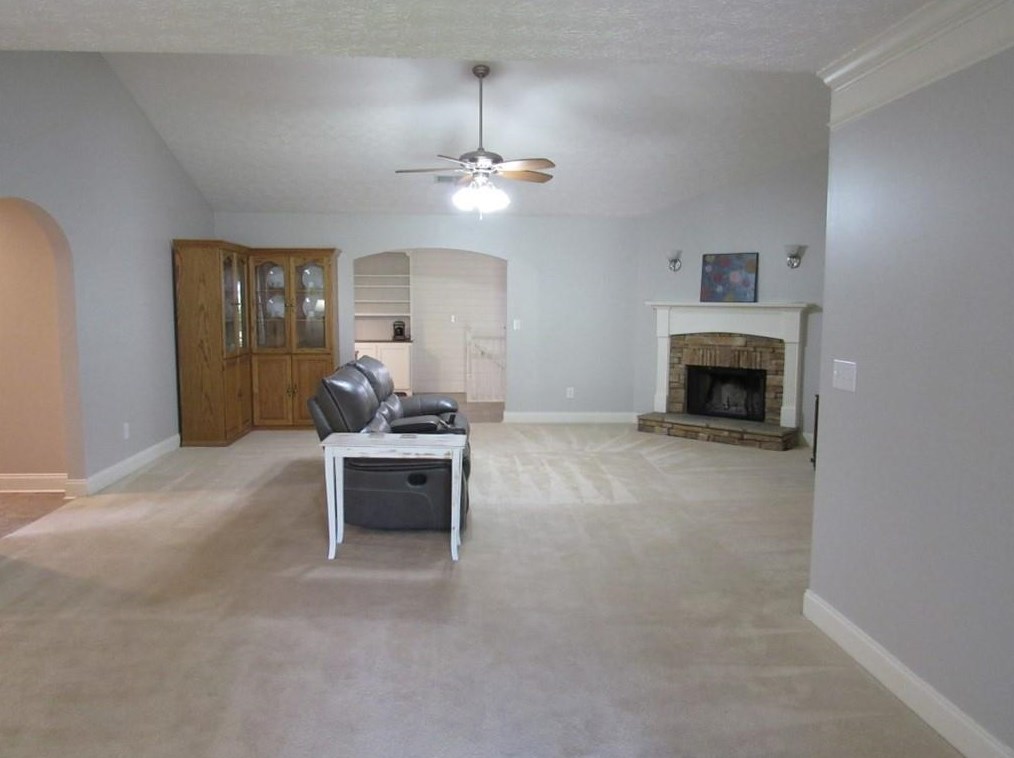 350 Cooper Creek Dr, Dallas GA  30157-1742 exterior