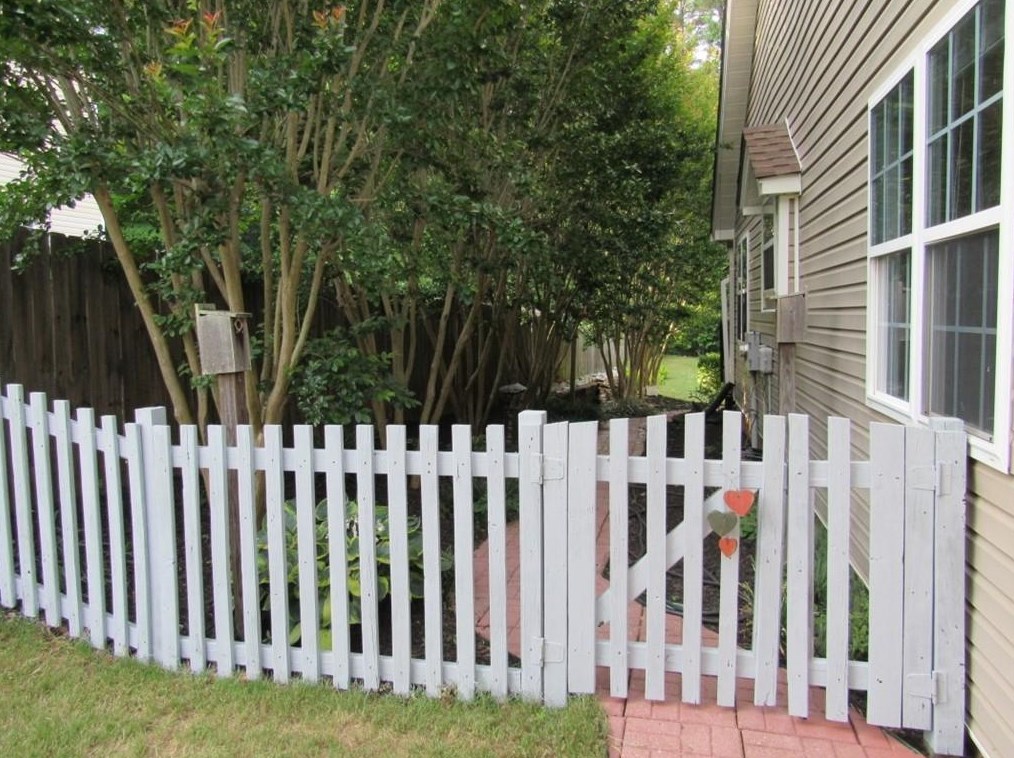 350 Cooper Creek Dr, Dallas GA  30157-1742 exterior