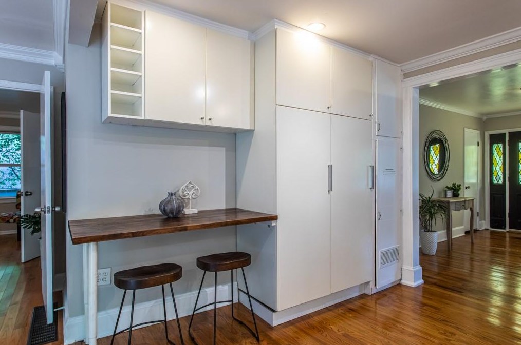 818 Medlock Rd, Decatur GA  30033-5515 exterior