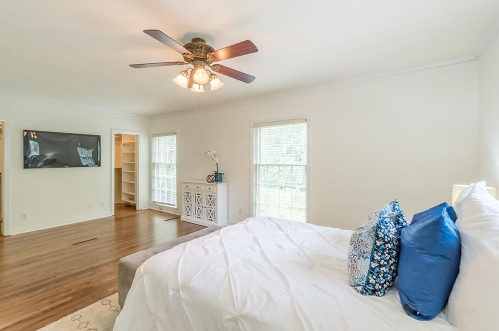 164 Parkwood Rd, Decatur GA  30030-2812 exterior