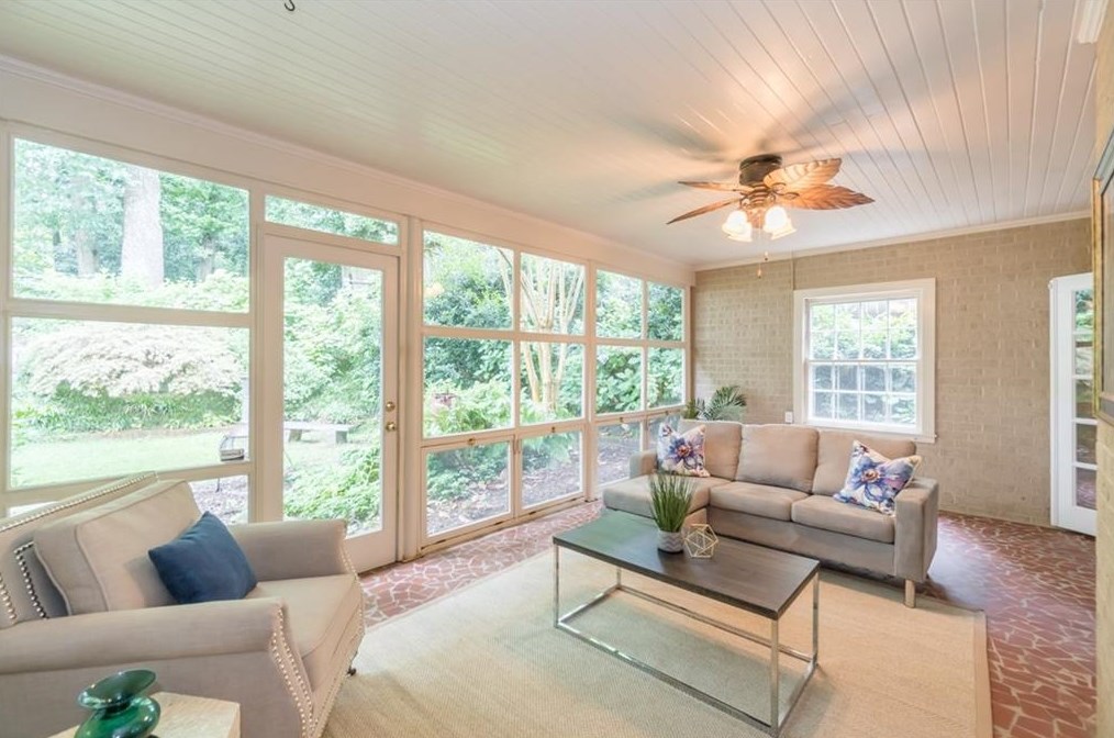 164 Parkwood Rd, Decatur GA  30030-2812 exterior