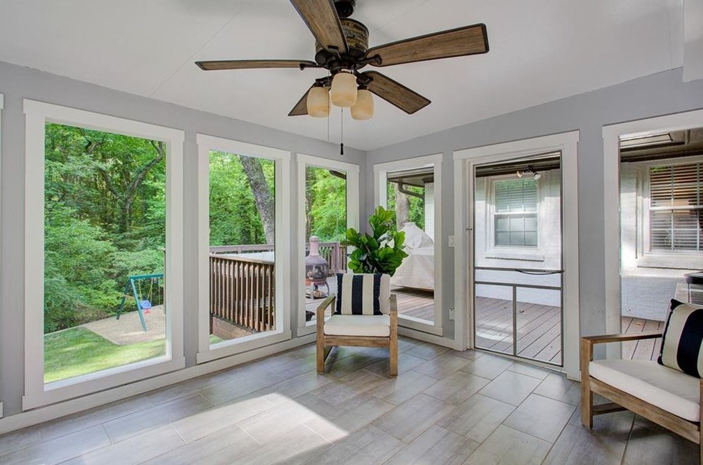 2676 Ridge Valley Rd, Atlanta GA  30327-1824 exterior