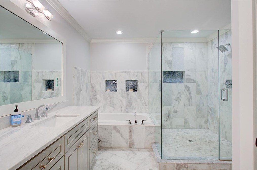 2676 Ridge Valley Rd, Atlanta GA  30327-1824 exterior