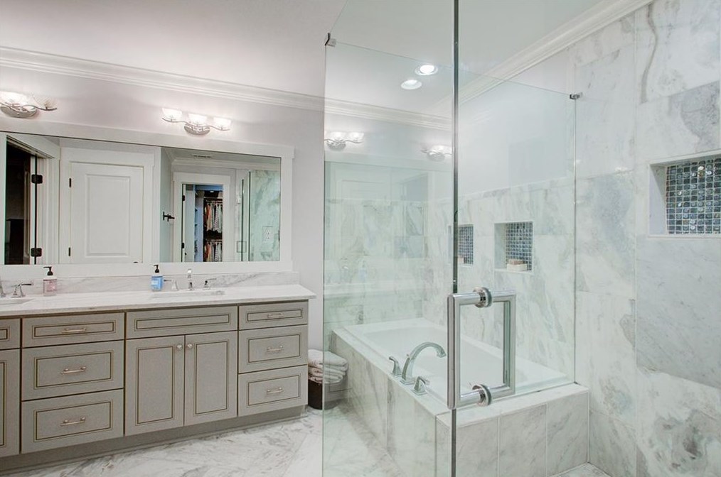 2676 Ridge Valley Rd, Atlanta GA  30327-1824 exterior