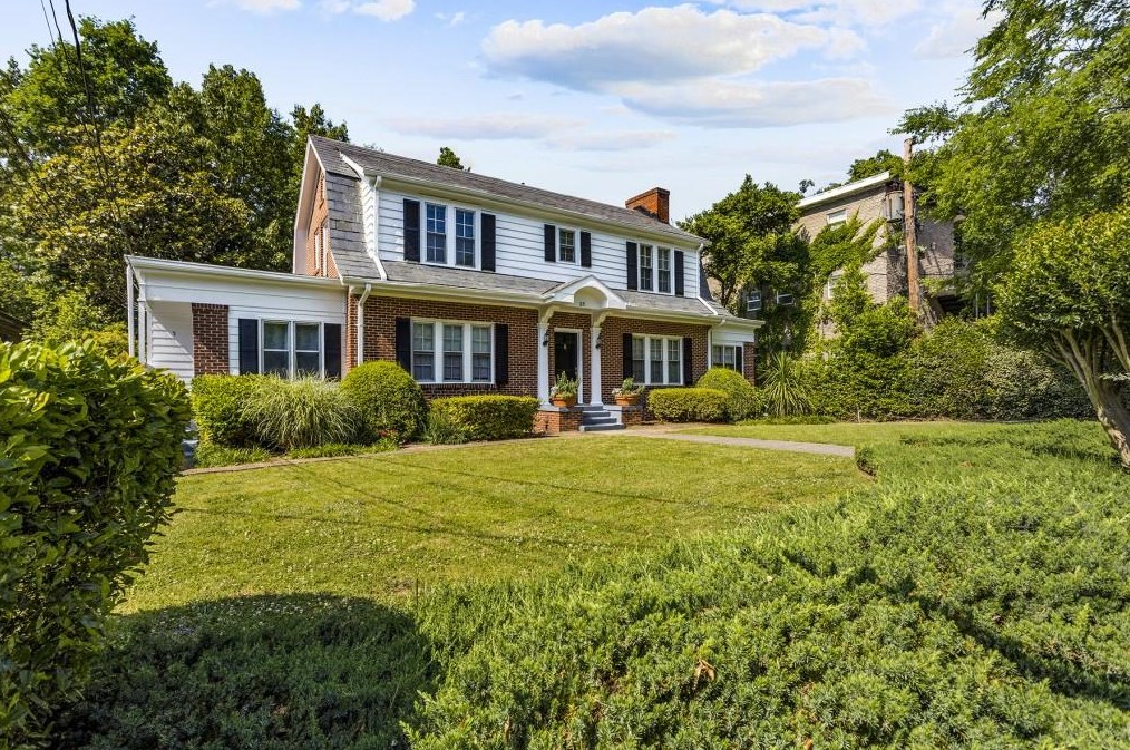 53 Sheridan Dr, Atlanta GA  30305-3103 exterior