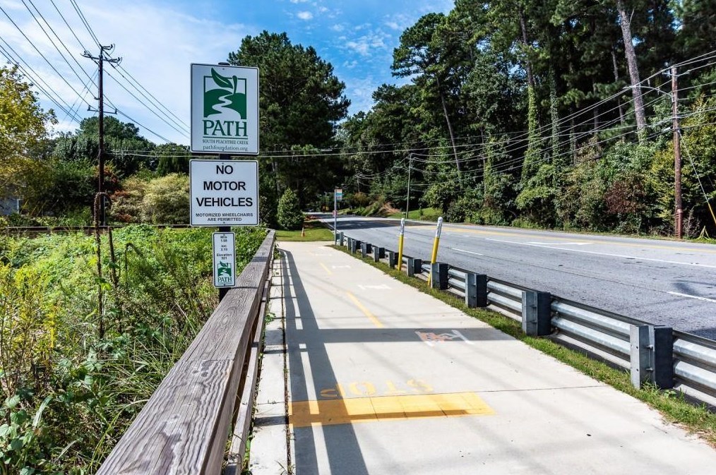 1415 Altamont Dr, Decatur GA  30033-2103 exterior