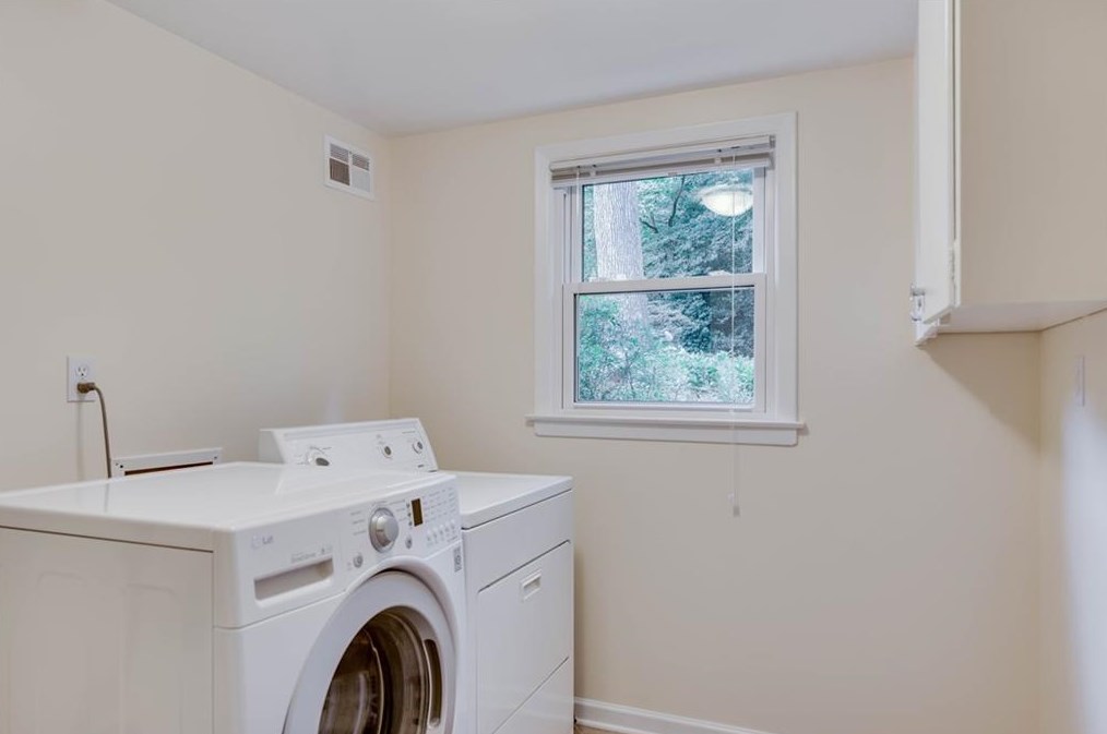 1415 Altamont Dr, Decatur GA  30033-2103 exterior