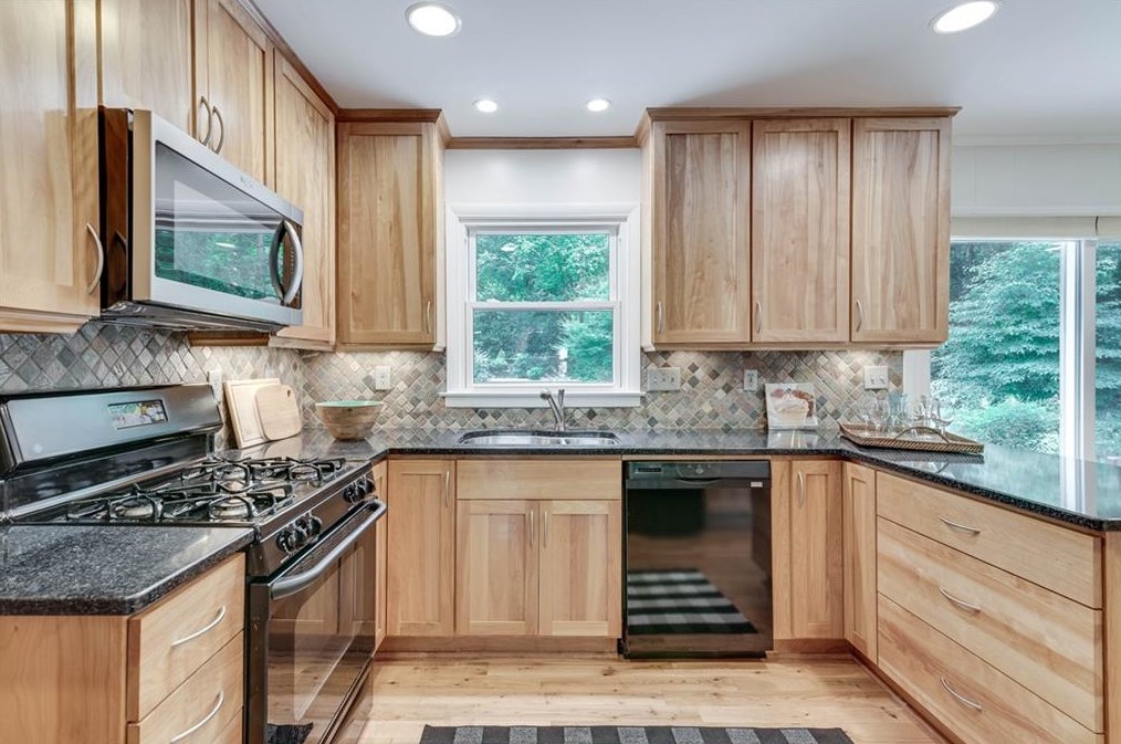 1415 Altamont Dr, Decatur GA  30033-2103 exterior