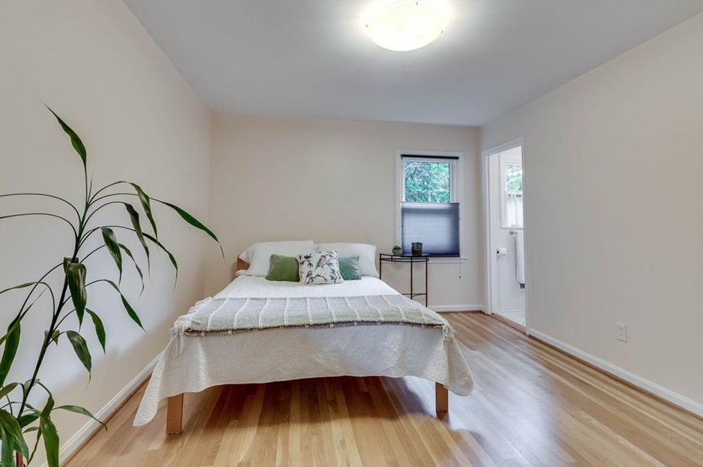 1415 Altamont Dr, Decatur GA  30033-2103 exterior