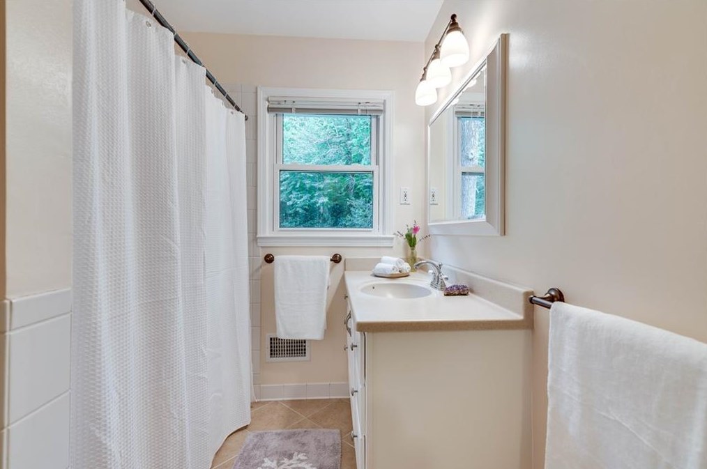 1415 Altamont Dr, Decatur GA  30033-2103 exterior