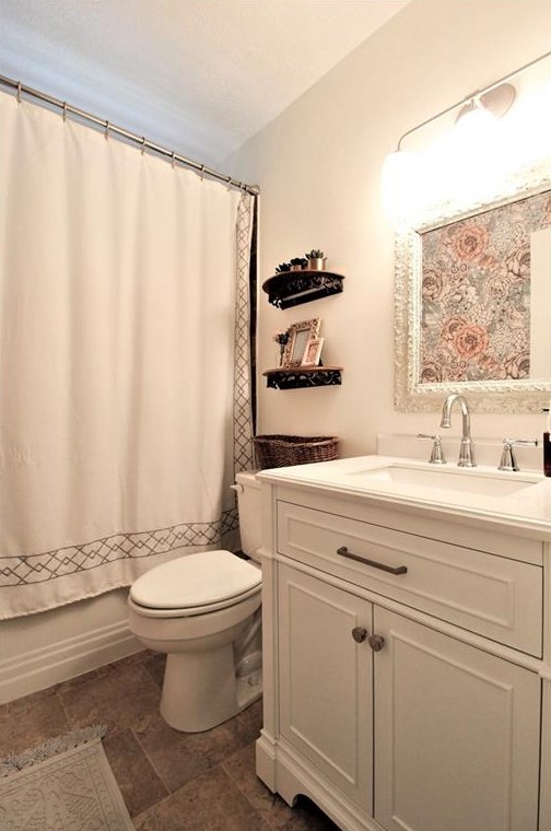 2461 Woodland Cir, Atlanta GA  30344-2765 exterior