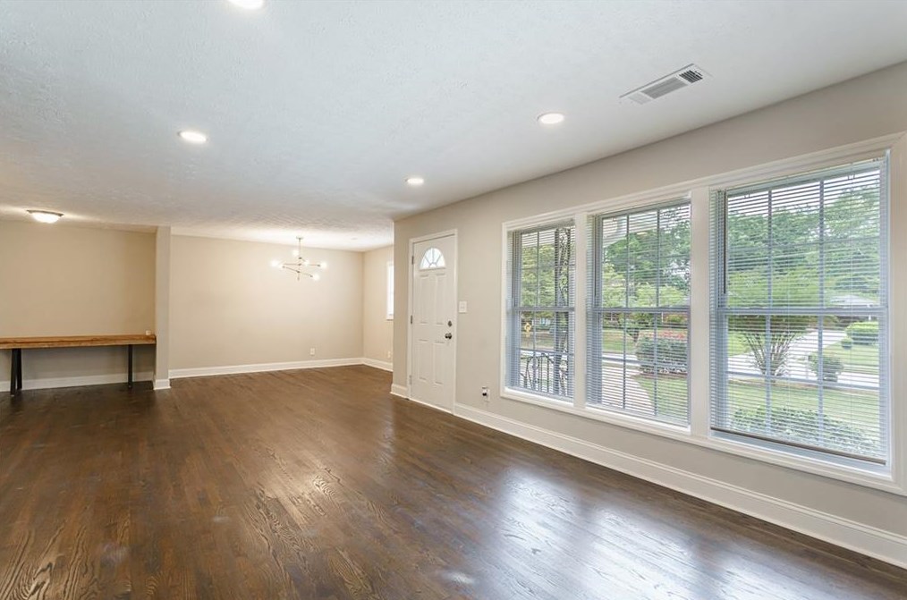 2409 Shamrock Dr, Decatur GA  30032-7149 exterior