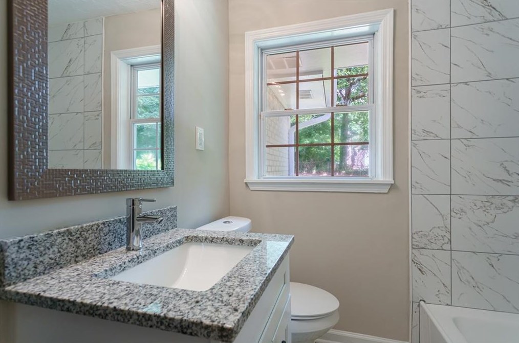 2409 Shamrock Dr, Decatur GA  30032-7149 exterior