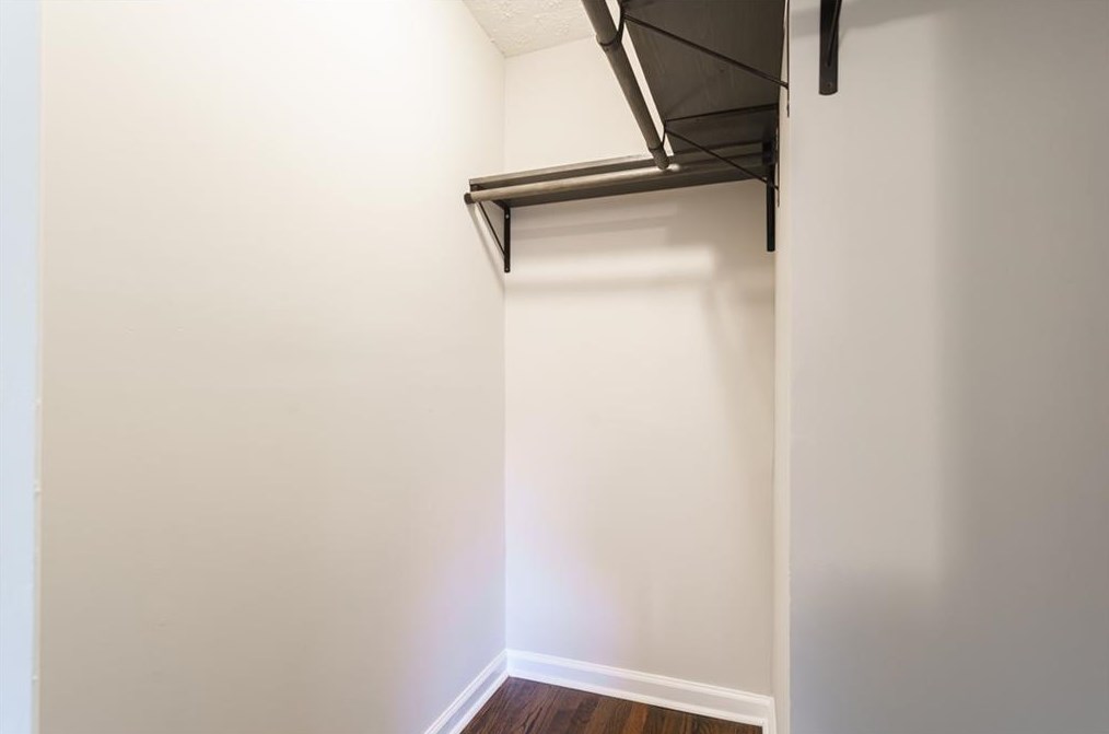 2409 Shamrock Dr, Decatur GA  30032-7149 exterior