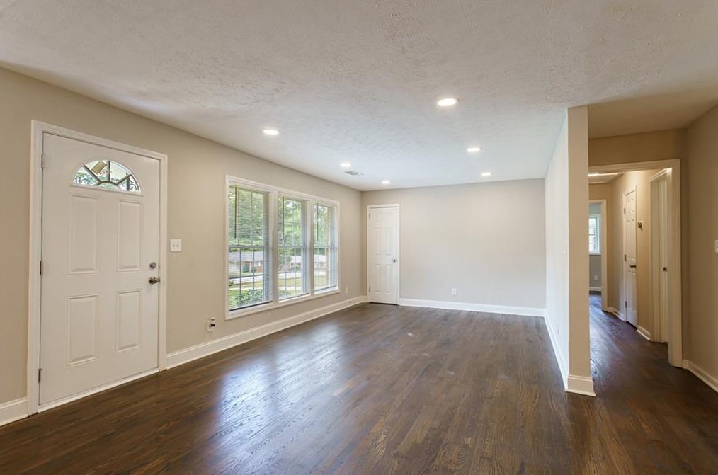 2409 Shamrock Dr, Decatur GA  30032-7149 exterior