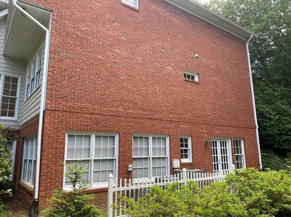 5680 Commons Ln, Alpharetta GA  30005-4686 exterior
