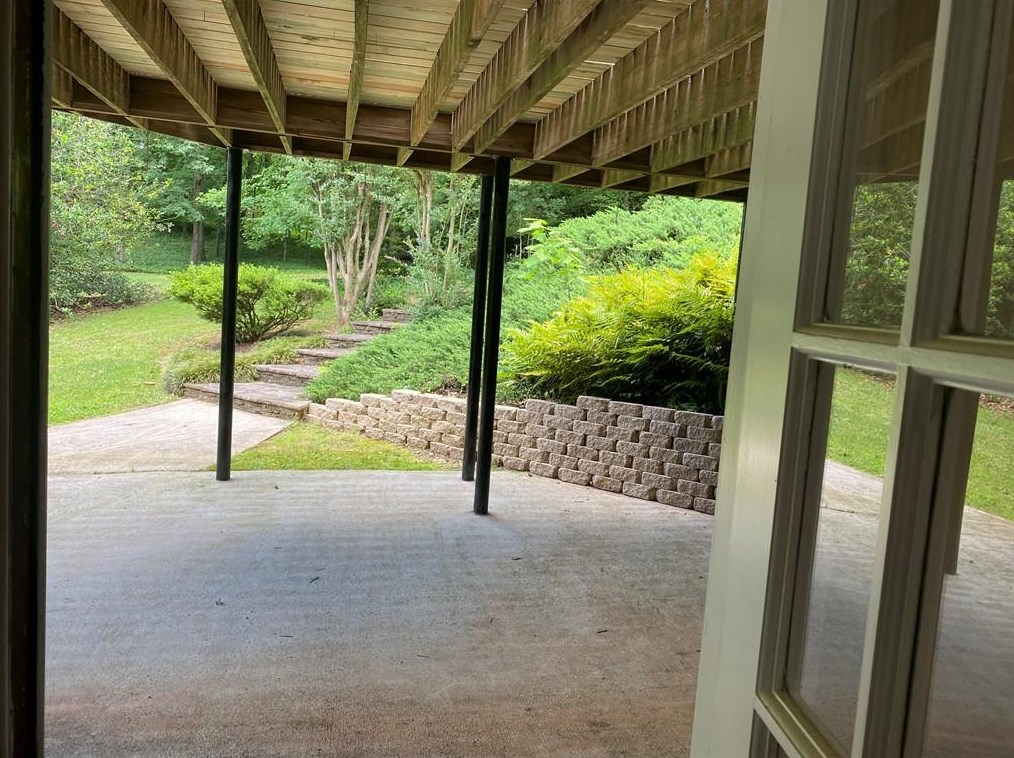 5680 Commons Ln, Alpharetta GA  30005-4686 exterior
