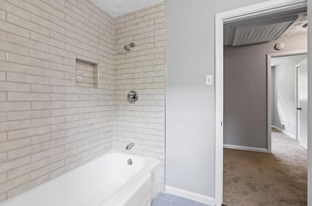 2329 Belmont Dr, Decatur GA  30032-5619 exterior