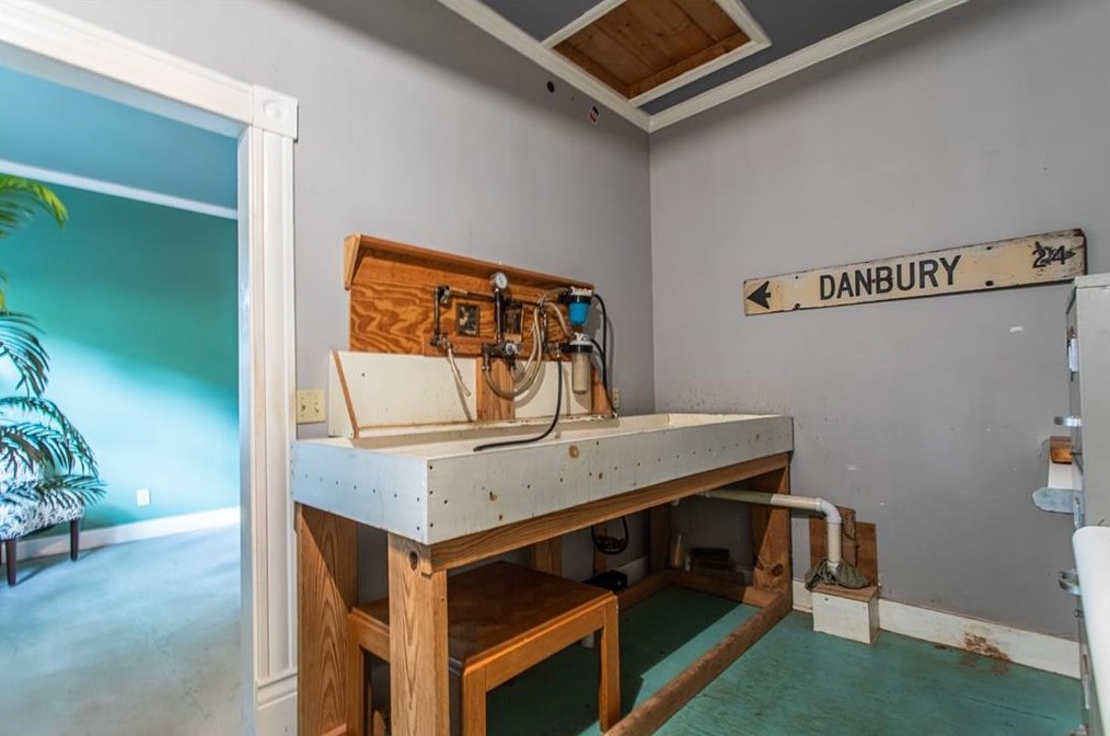 119 Melrose Ave, Decatur GA  30030-2849 exterior