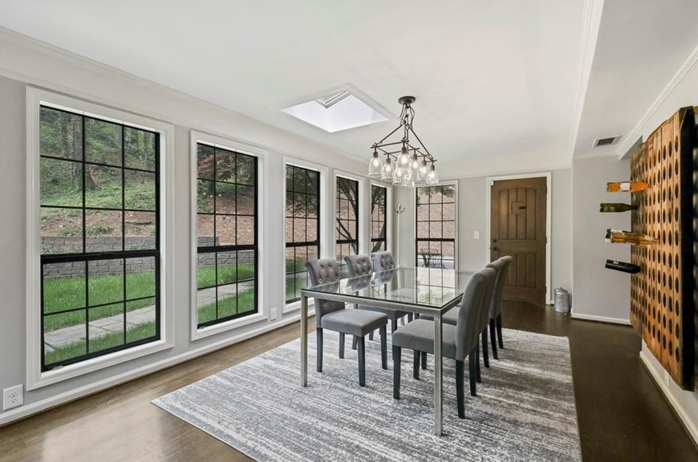 4384 Whitewater Creek Rd, Atlanta GA  30327-3958 exterior