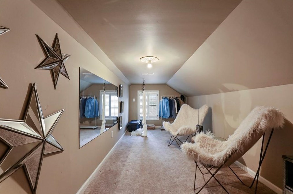4384 Whitewater Creek Rd, Atlanta GA  30327-3958 exterior