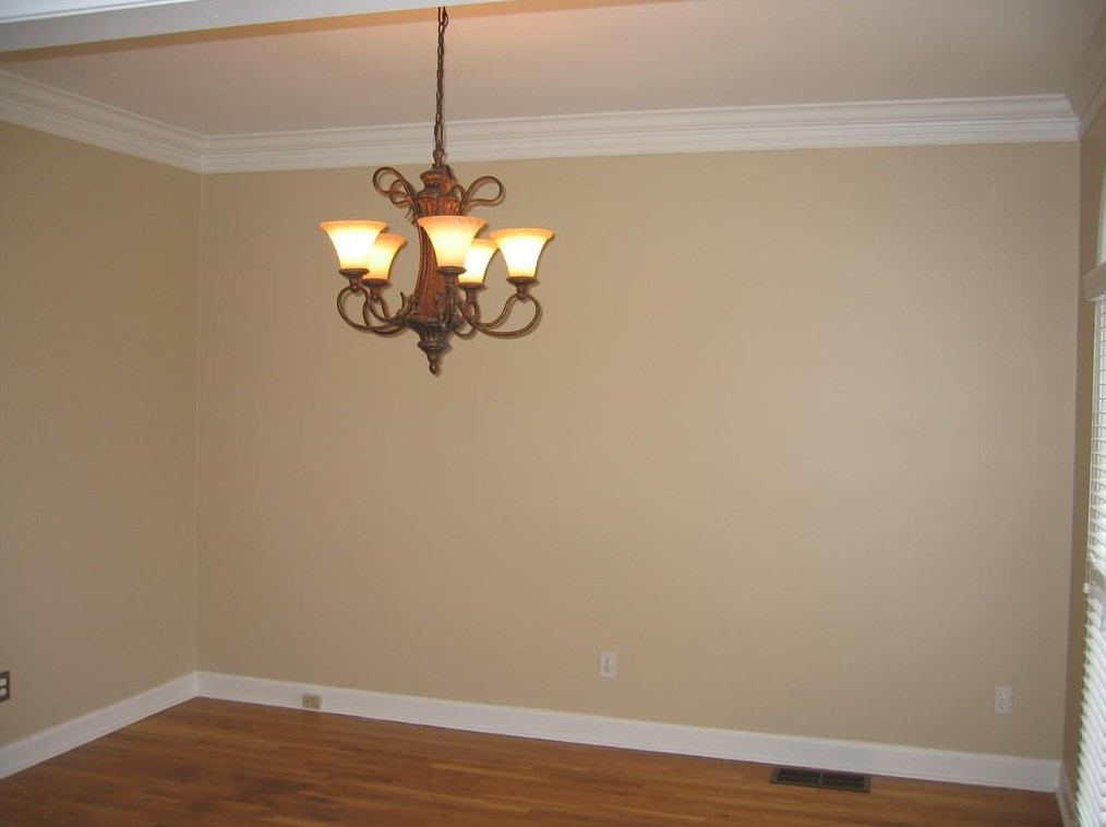 1074 Pine Grove Ave, Atlanta GA  30319-3314 exterior