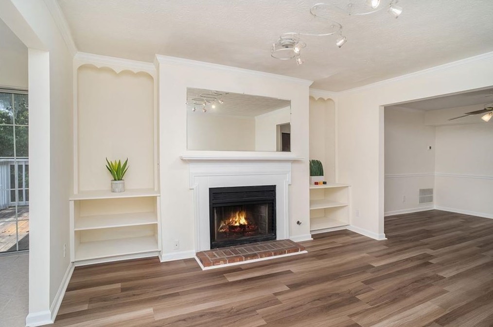 2007 Brian Way, Decatur GA  30033-3818 exterior