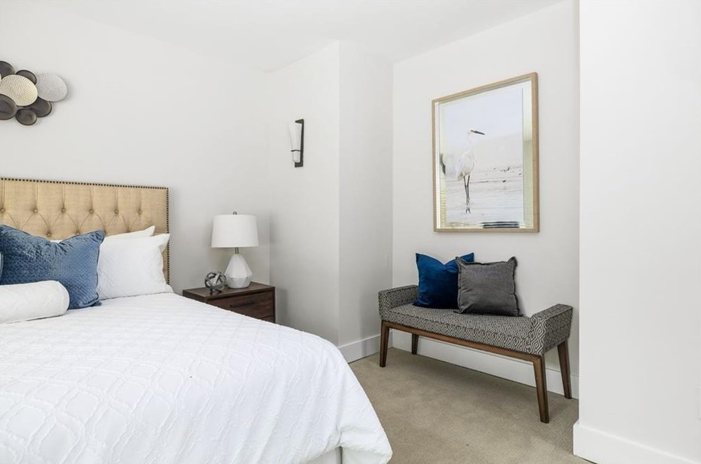 1216 Oldfield Rd, Decatur GA  30030-4545 exterior